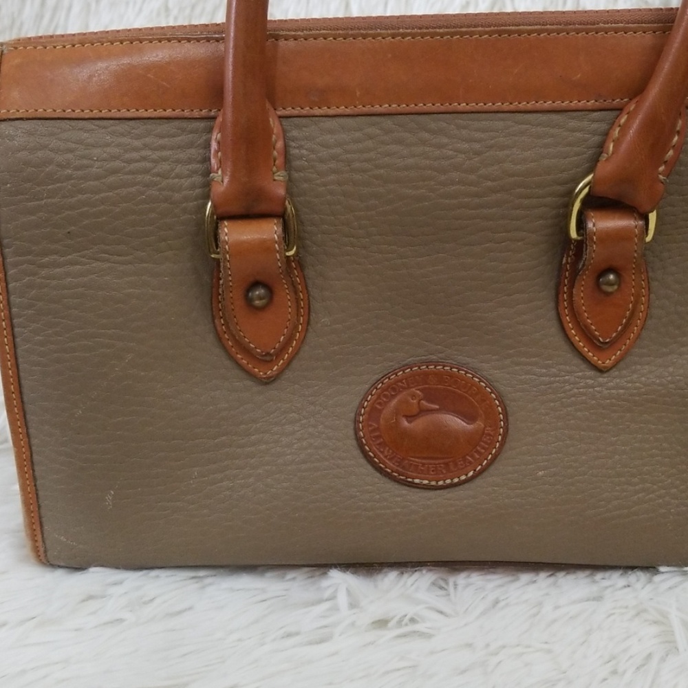DOONEY & BOURKE Leather handbag purse sholder bag - Picture 2 of 8